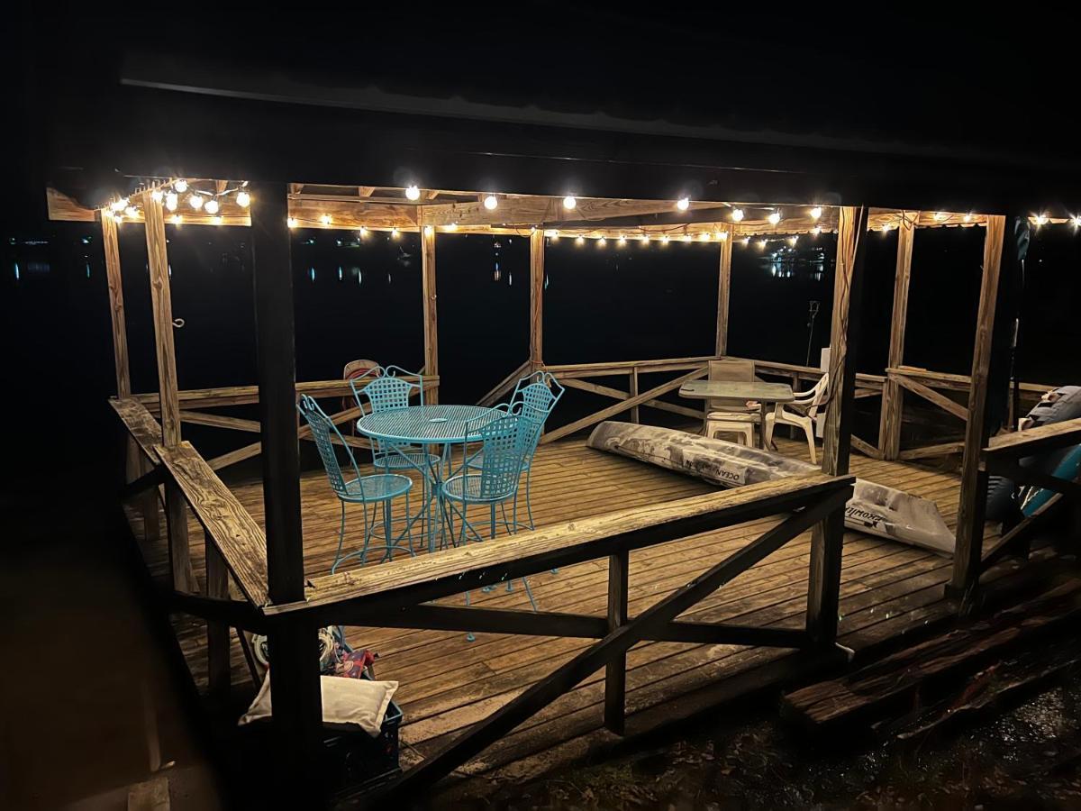 The Fifth Promise - A Cozy Lakehouse Retreat Chipley Ngoại thất bức ảnh